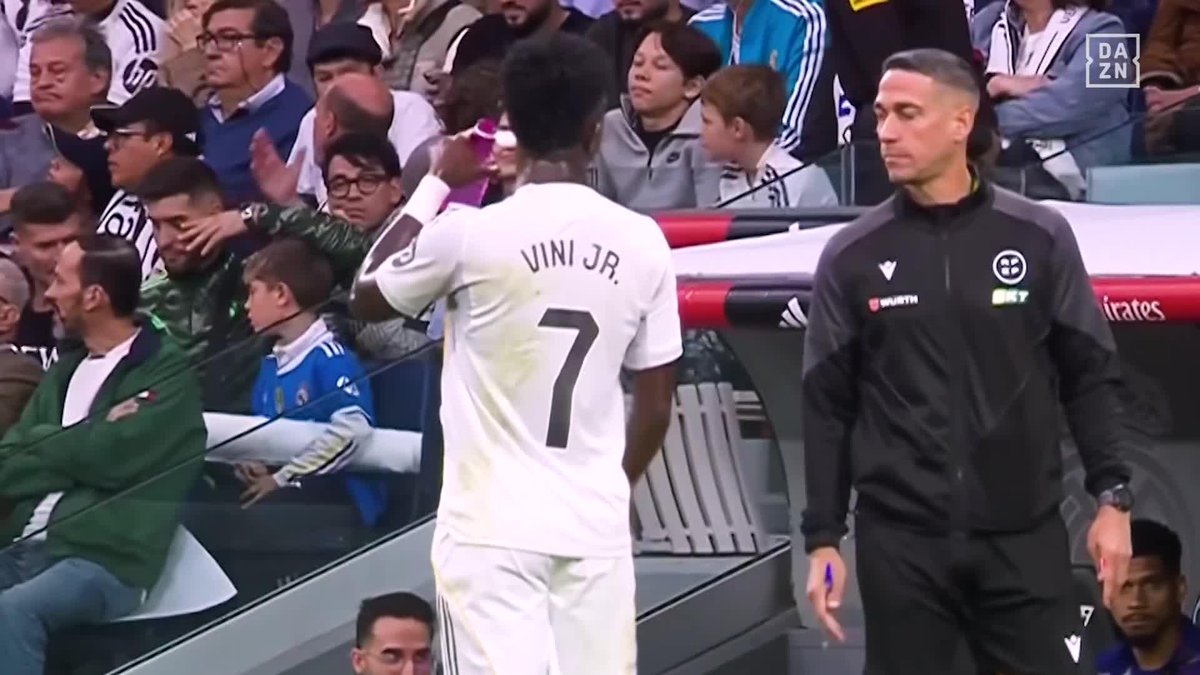 Todo lo que no se vio de Vinicius en #ELCLASICO #PokerFC