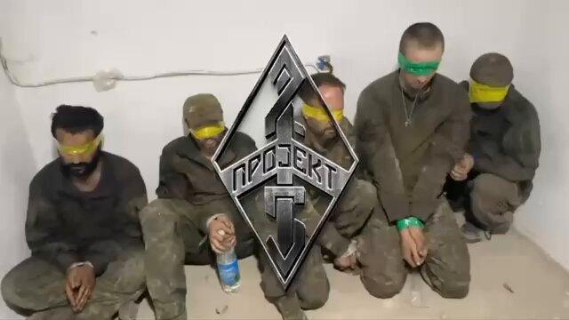 😎 Soldiers of the 2nd battalion of the 5th OSH Brigade during the assault destroyed the enemy's shelter and brilliantly captured his manpower.