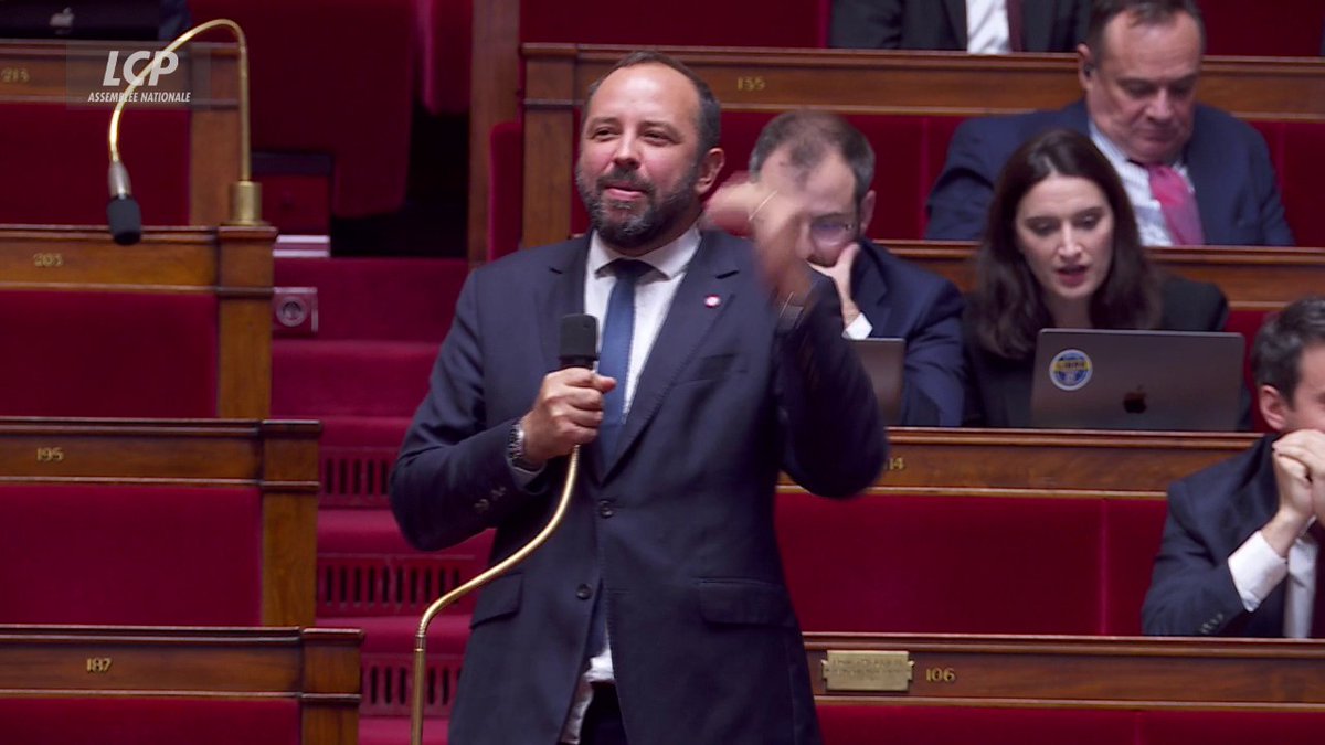 🔴🇫🇷 VIDEO | Budget 2026 Le député UDR Gérault Verny ÉTEINT Aurélien Le Coq : "En réalité, vous êtes un parasite, et vous ne le savez même pas, vous cotisez, en tant que député, à une retraite complémentaire, investie y compris dans le CAC 40".
