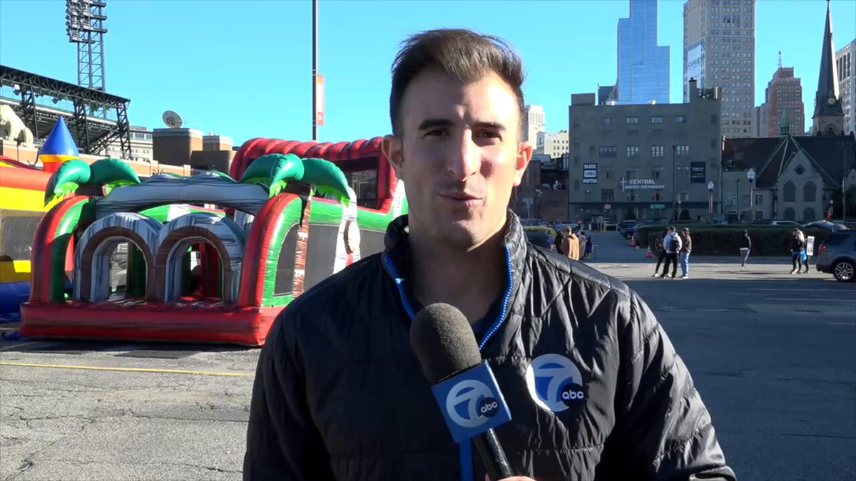 WATCH: Detroit Lions Wide Receiver Jameson Williams hosted his inaugural Trunk or Treat this afternoon in downtown Detroit. Giving kids from all around the area a chance to celebrate Halloween