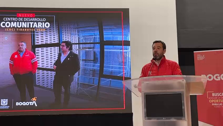 #BOGOTÁ | El alcalde Carlos Fernando Galán (Carlos F. Galán) afirmó que su administración está trabajando para dejarle lista al próximo mandato la contratación de la tercera línea del Metro de Bogotá, que conectará al municipio de Soacha con las localidades de Bosa, Kennedy, Fontibón, Engativá y Suba. Además, aseguró que pronto adjudicará la segunda línea del Metro, la cual llevará este sistema de transporte masivo a la localidad de Suba.