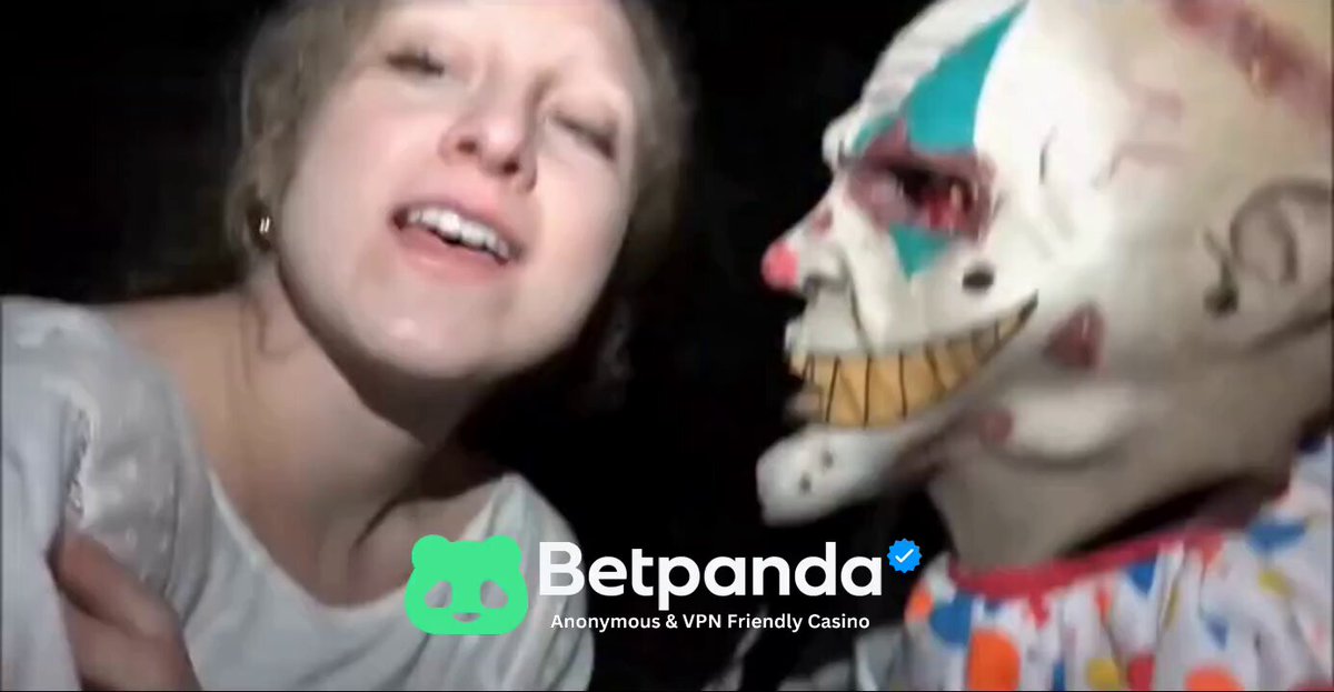 the clowns were like; comon girl just another little kiss