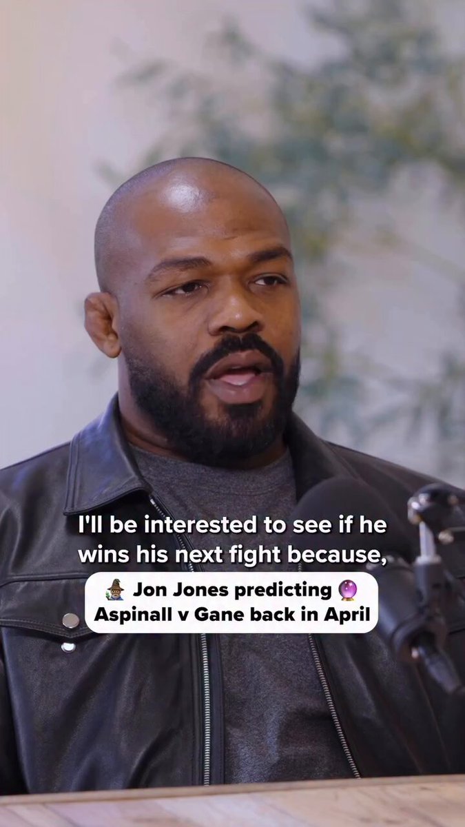 Unreleased footage from 6 months ago shows Jon Jones discussing a past fight where Tom Aspinall appeared to give up 😳 “One of his losses, he was taken down and twisted his ankle. He had no defense and he tapped so quickly. The moment he felt any pressure on his ankle, he tapped immediately. Which lets me know a lot about him.” 🎥