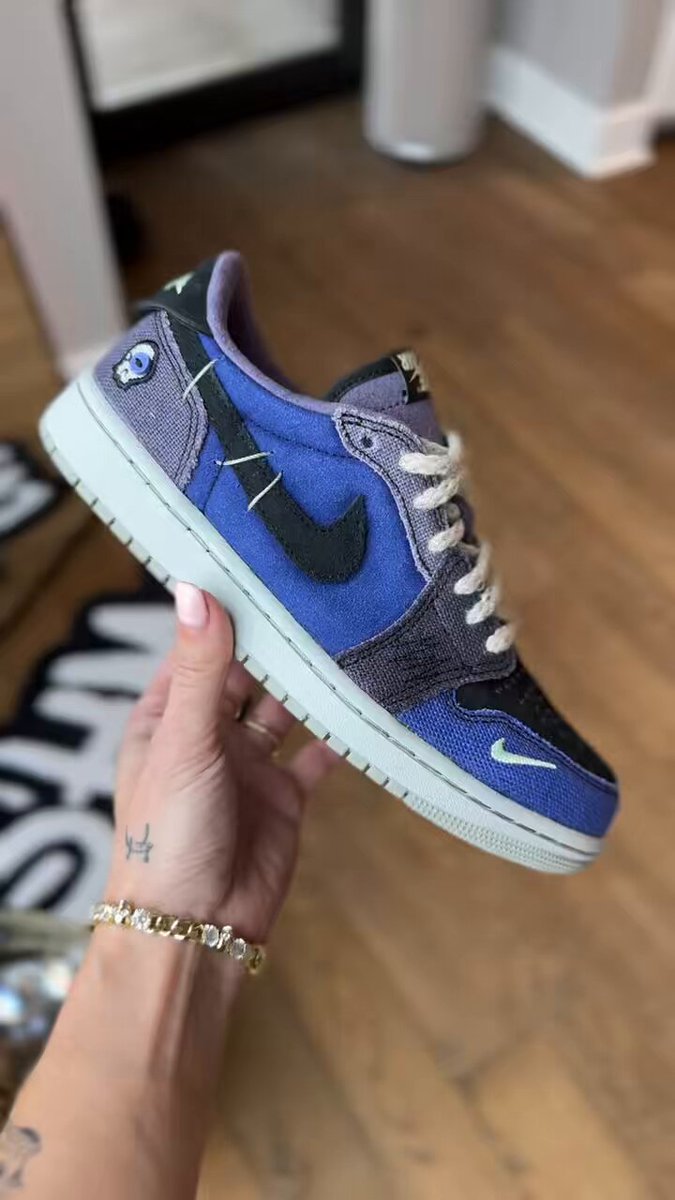 WE GOT EM FOLKS, NATURE IS HEALING! Massive shout to JD Sports US for getting my own design in my hands. This community is awesome and I’m super thankful/appreciative of this oop right here. Full circle moment Thanks sneaker twitter 🥹🫶🏼