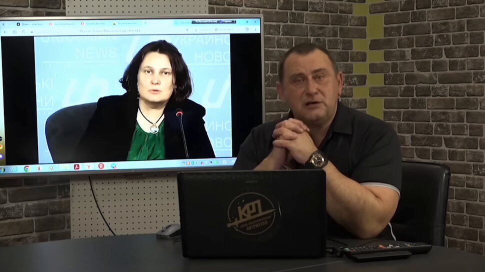 Z-патриоты, а на самом деле открытые фашисты, не могут понять почему власть начала борьбу с ними. Как по мне, все очень просто. Кремлю придется заканчивать горячую фазу войны, иначе экономика рф ее тупо не вывезет, но нужно как-то это продать россиянам, а z-гниды будут мешать!