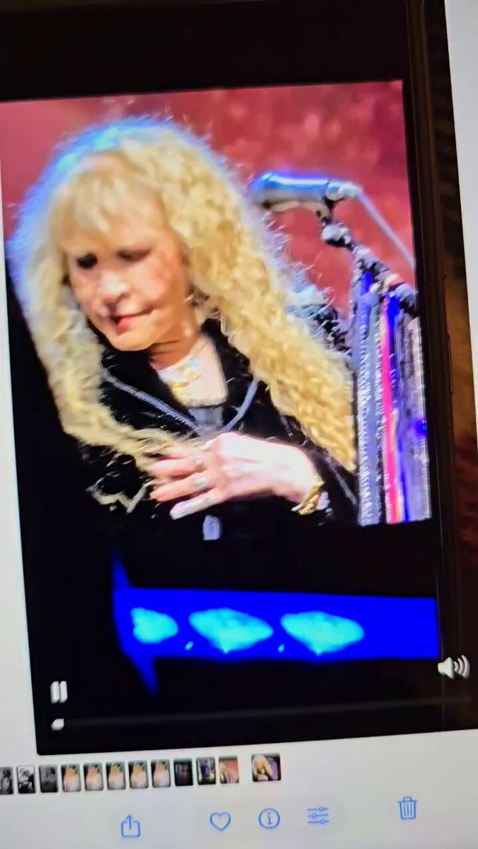 Here is a video snippet of Rhiannon from Hartford. Notice how she looks over to her right and raises her eyebrows and smirks when she sings "love is hard to find"