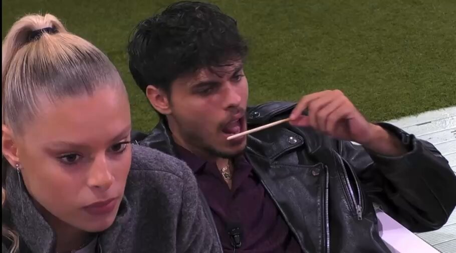 Jonas: “Fino al giorno prima stavi da me a ridere e scherzare” HA RAGIONE!!! #jonita