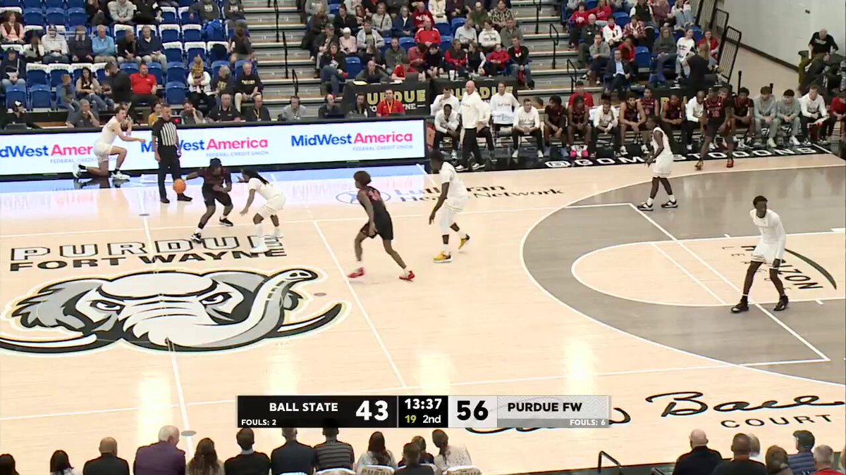 Mikale Stevenson with authority! Can you have a SportsCenter Top 10 play in October? #FeelTheRumble #HLMBB #SCTop10 Horizon League