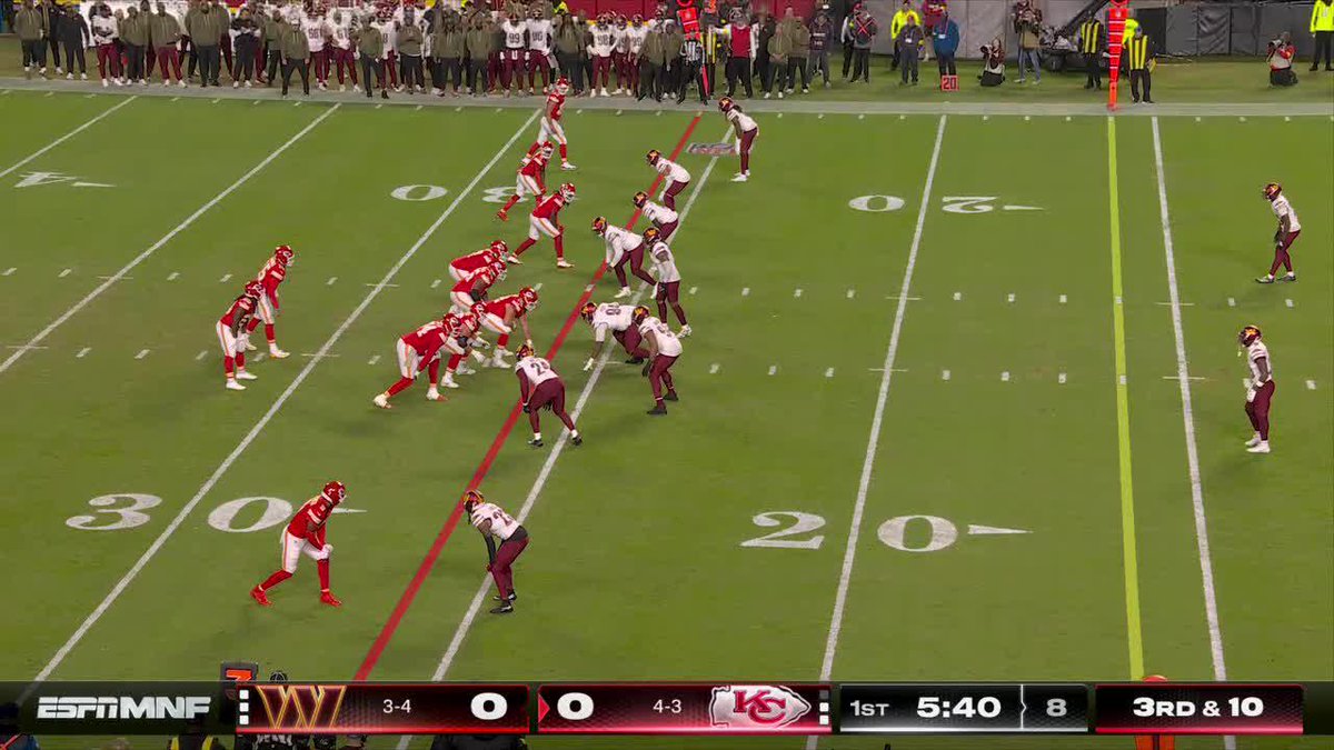 MARSHON LATTIMORE PICKS OFF PATRICK MAHOMES 🔥 Back-to-back interceptions to start the game on ABC, ESPN and the ESPN App 😳