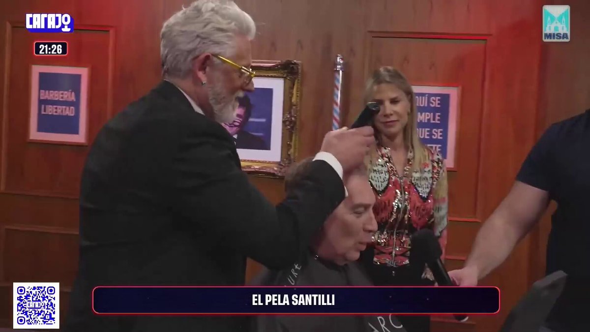 "Pela Santilli" Porque Santilli cumplió con su promesa: ganó las elecciones en PBA y se rapó en La Misa con El Gordo Dan.