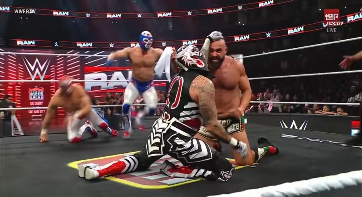 DOMINIK MYSTERIO LOWKEY RUN THE AMERICANOS 💀 #WWERAW
