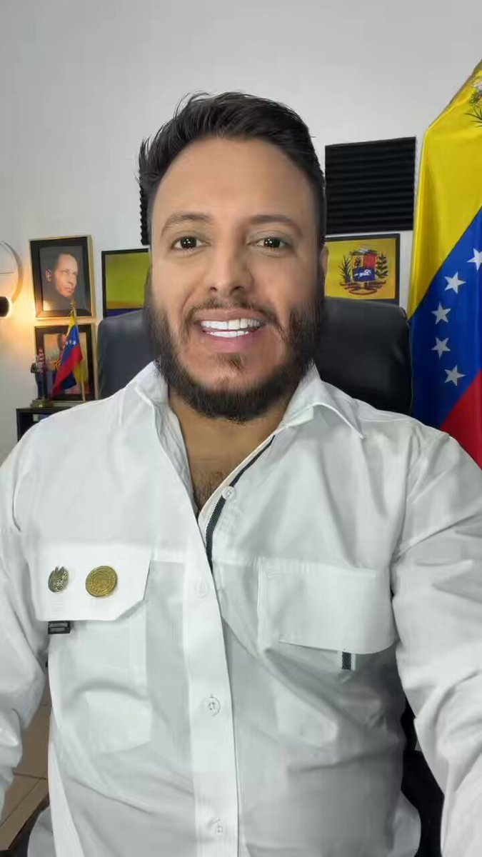 Mi respuesta a la narcotiranía terrorista de Venezuela 🇻🇪 que quiere quitarme la nacionalidad, junto al Presidente Edmundo González Urrutia y María Corina Machado. No van a callarme, no me va a frenar en mi lucha por informar con la verdad y por la libertad de Venezuela.