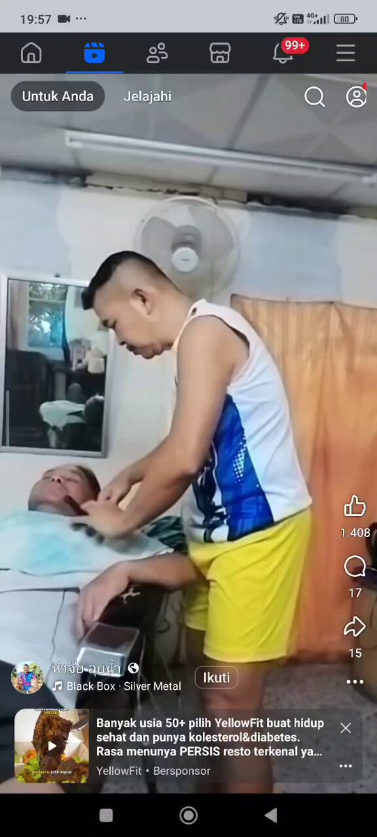 Jendolan bpk2 Thailand Gw pikir yg demen pamer jendolan bapak2 indo Ternyata bapak2 thai lebih kreatif &amp; 🔥 - Affiliate kopi sambil pamer jendolan - Promo barbershop sambil show off - Beberes sambil jendol Monetization nya dari viewer jendolan harus checkout produk