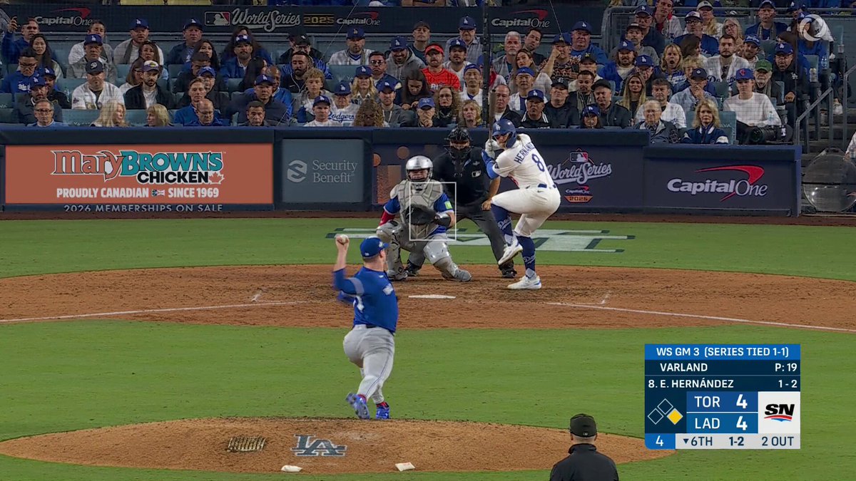 OH MY GOODNESS VLADDY!!! WHAT A THROW #WorldSeries | #Postseason