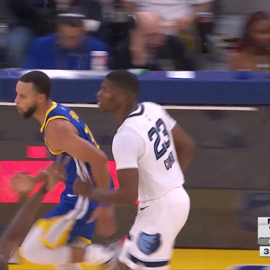 Stephen played hide and seek with the Dray screen. 📺 NBC Sports Bay Area & CA