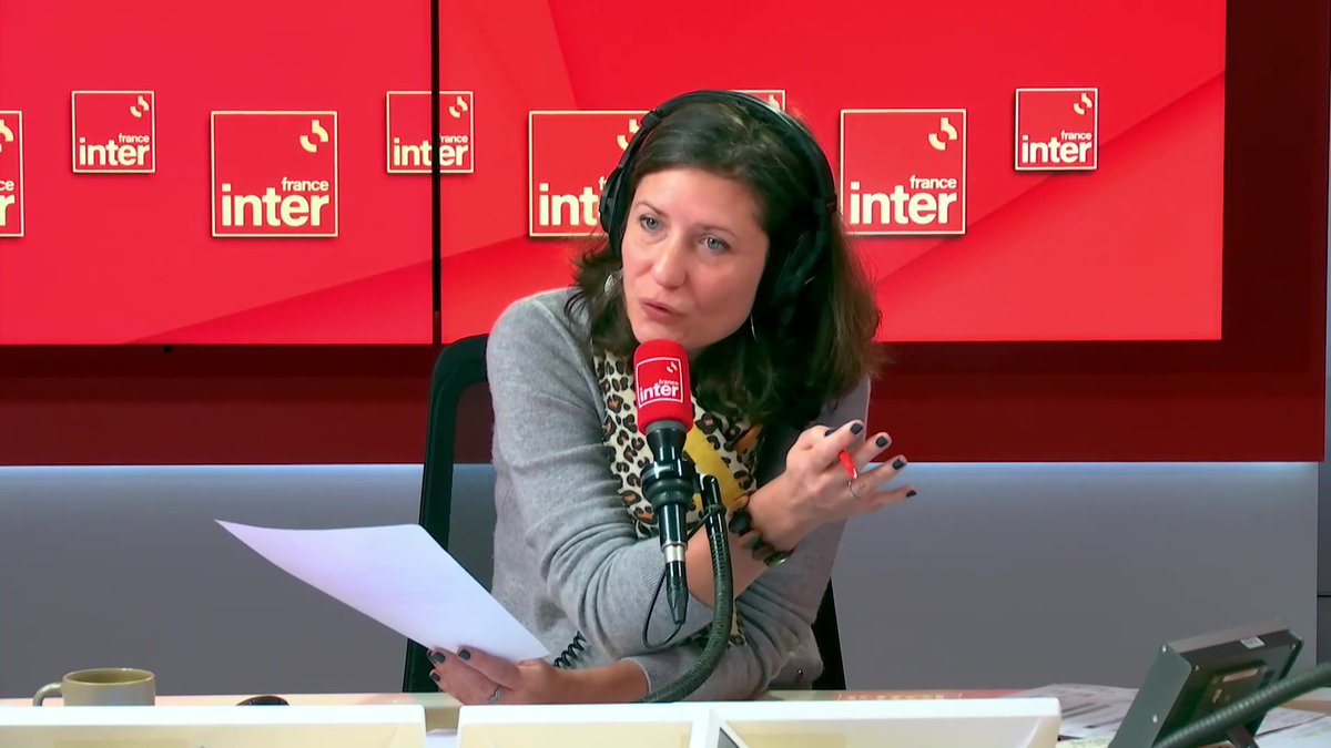 "En 2025 encore, dire ouvertement 'je suis homosexuel' quand on est un élu de la République, c'est prendre un risque", constate le journaliste Jean-Baptiste Marteau, réalisateur du documentaire “Homos en politique, le dire ou pas ?” #le710inter