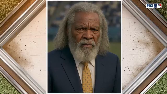 Here's how @DavidOrtiz looked before and after tonight's 18 inning game 👴