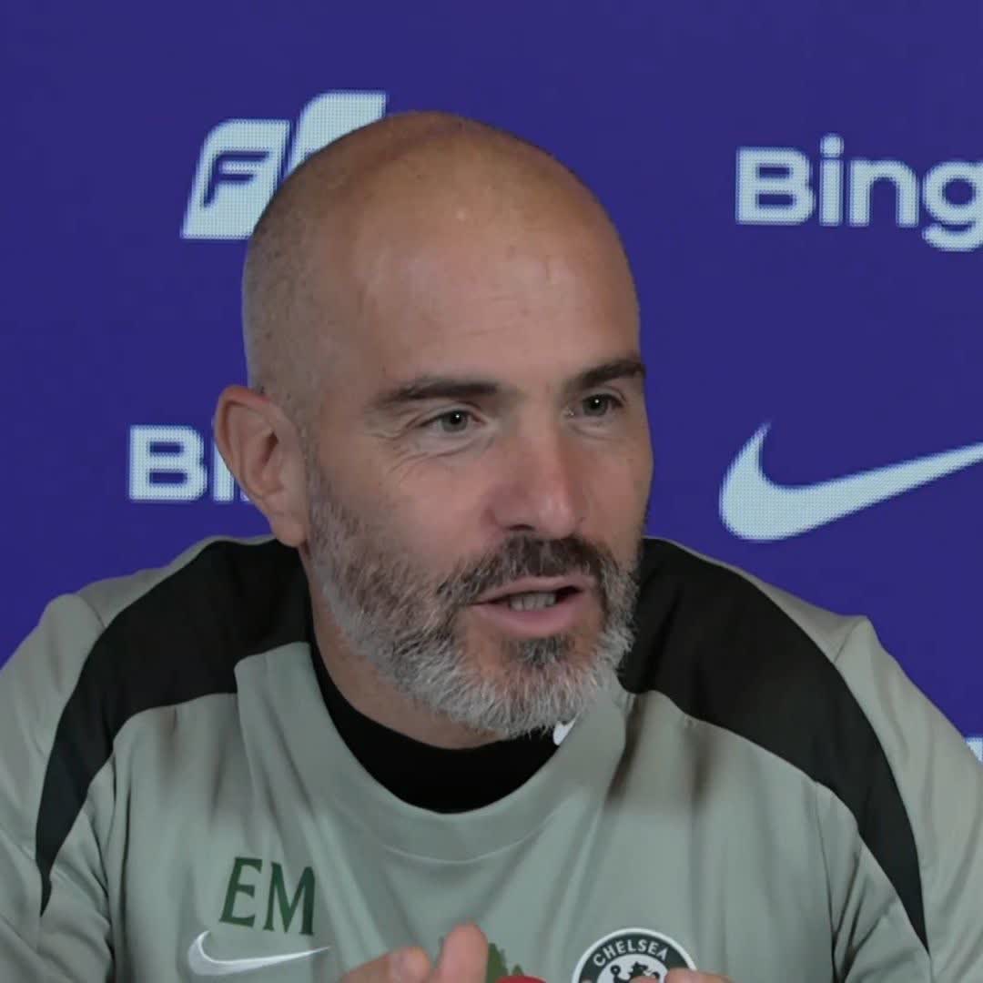 "In this moment we are not looking for long throw-ins" ☄️ Enzo Maresca says one day he will ask Liam Delap about his long throw 😅