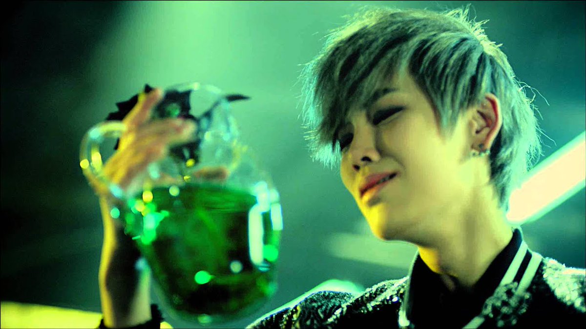 Hell yeah bring back dramatic MVs