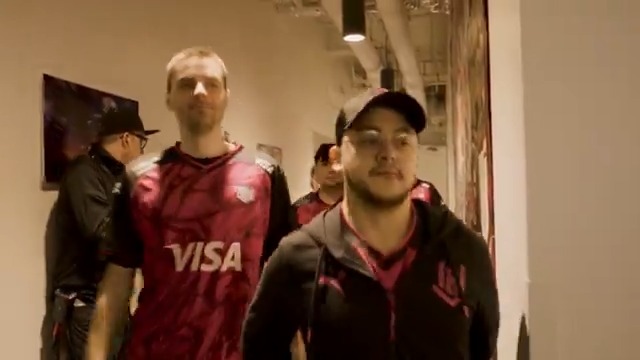 Hoy nos toca separar caminos con LYON Atom y ddx. El mayor de los respetos y agradecimiento para esta dupla que le dio tanto a KRÜ, nos llevó a 2 Champions desde el Tier 1 y nos dejó enseñanzas para toda la vida. Ahora y siempre: Alegría alegría 🫂