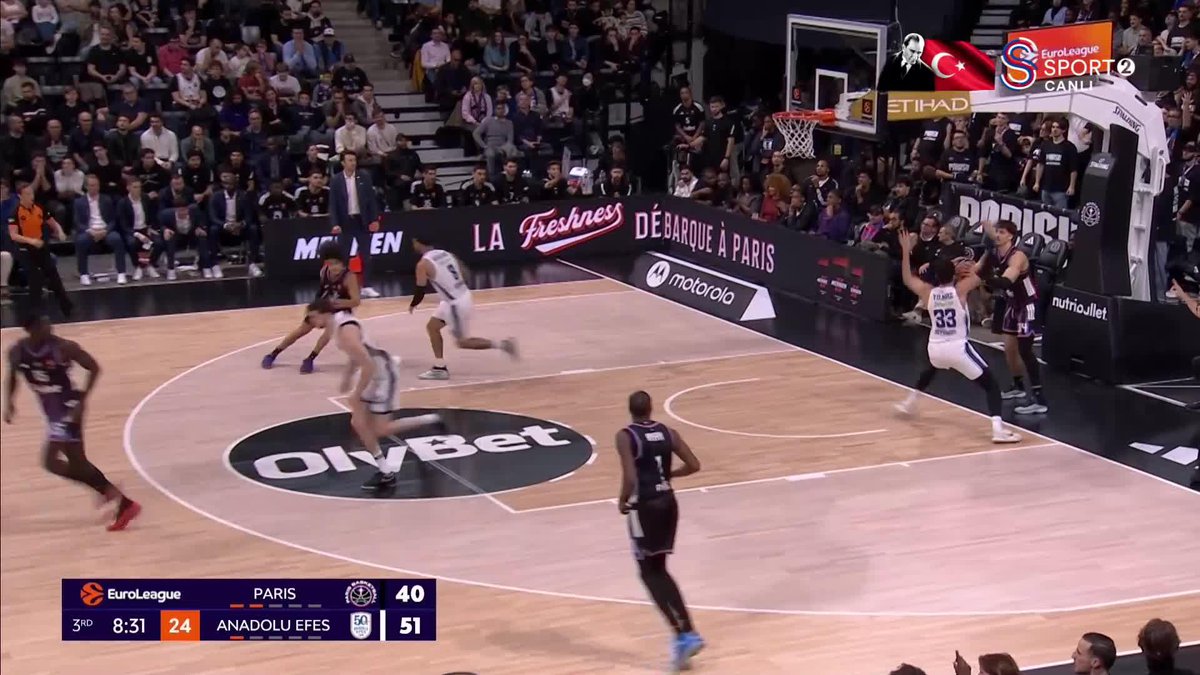 🔥 Anadolu Efes farkı 14'e çıkarıyor!