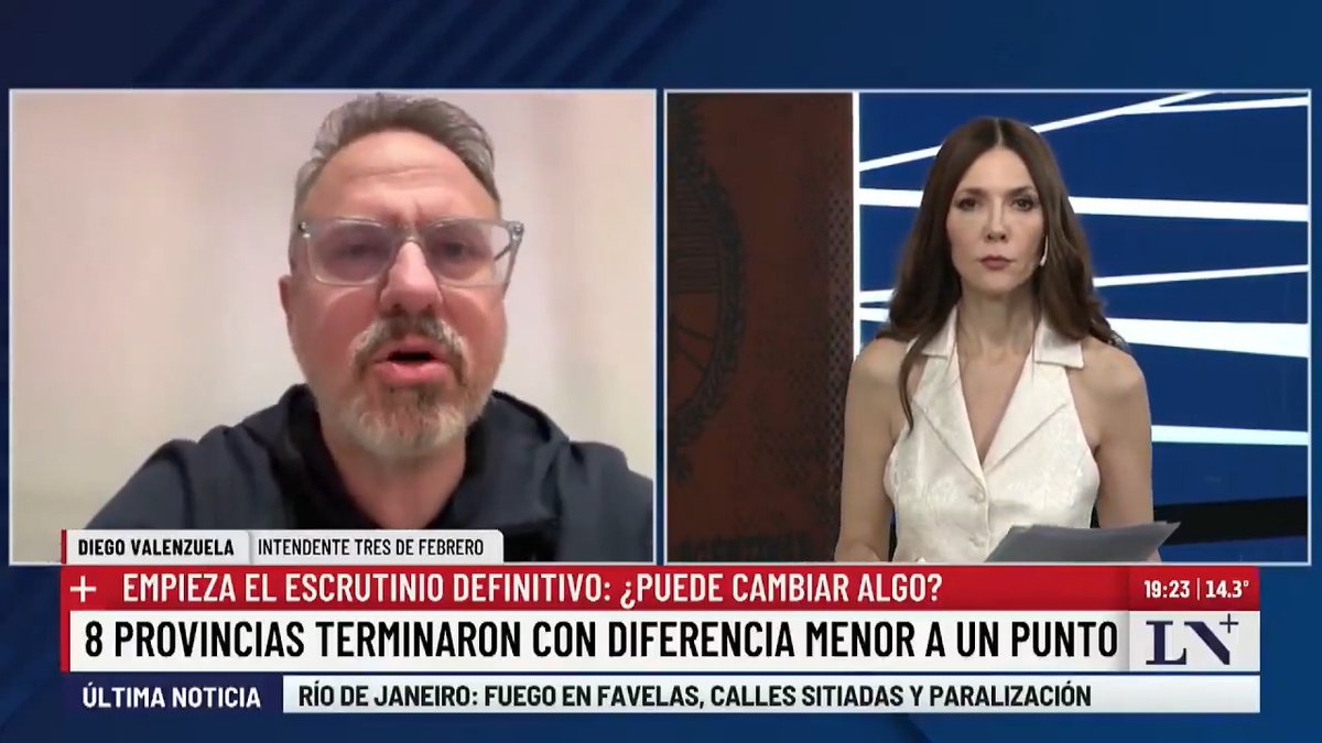 🗣️ "Voy a presentar un proyecto para llevar la boleta única a PBA”. Diego Valenzuela, intendente de Tres de Febrero, destacó el nuevo sistema electoral: "Es el fin de las trampas y de las mañas". 📍 En #SiempreMás con Cristina Perez