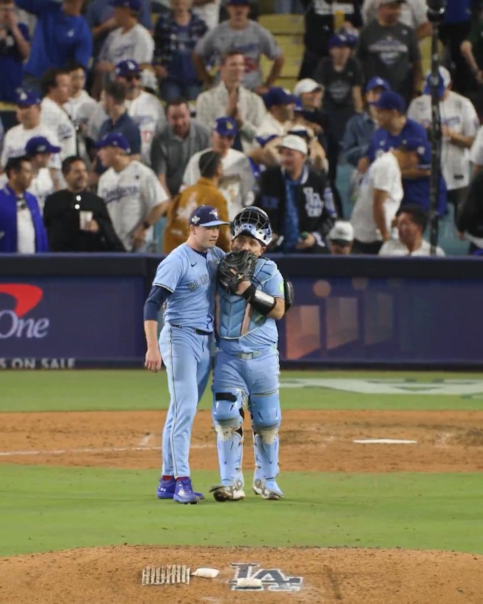 Bouncing back with a dub 😮‍💨 #WorldSeries