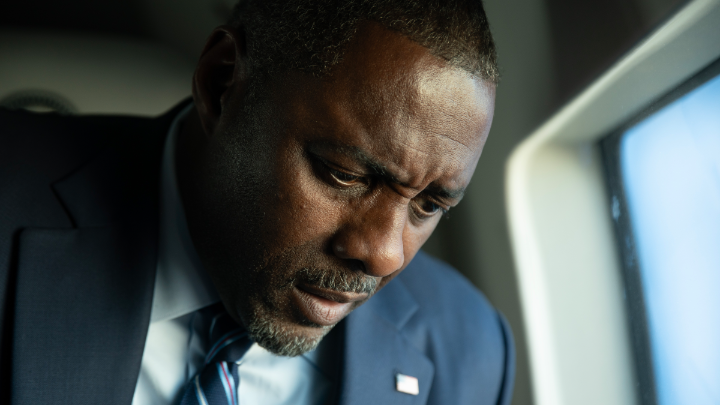 In A HOUSE OF DYNAMITE, Idris Elba’s portrayal of the President is … achingly sincere. 🚀