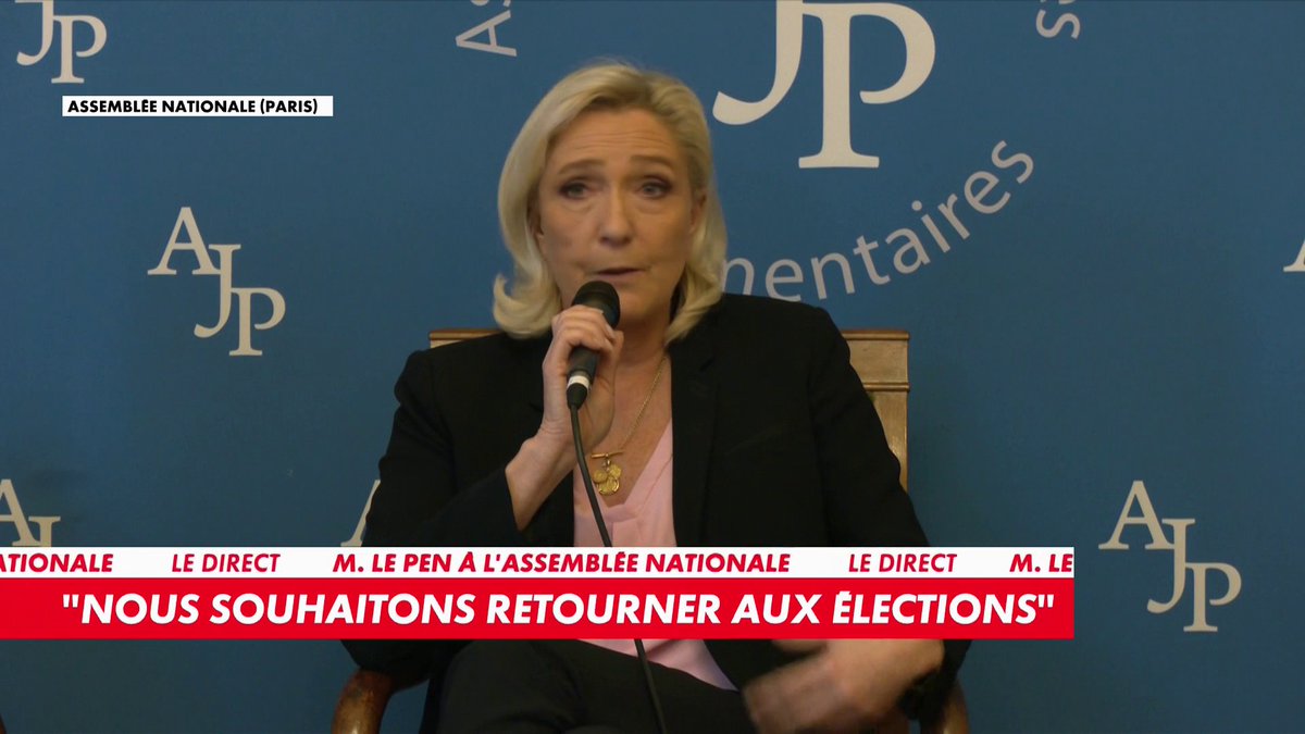 «Je ne suis pas pour l'union des droites, affirme Marine Le Pen. Je suis là pour sauver la France, pas pour sauver la droite.»