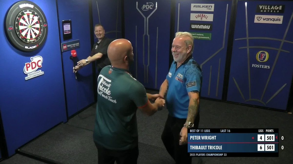 TRICOLEEEEEE 🐐 Class reaction from Wright too, love that