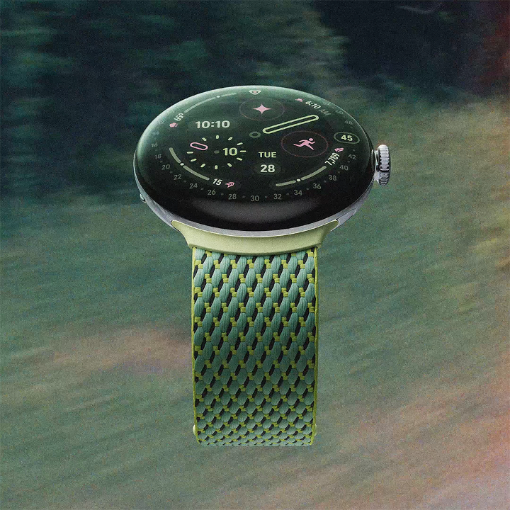 #PixelWatch 4 design is in high gear with: ✨ Actua 360 domed display 🚀 Aerospace-grade aluminum housing 🦍 Scratch-resistant Gorilla® Glass Take it out for a drive: