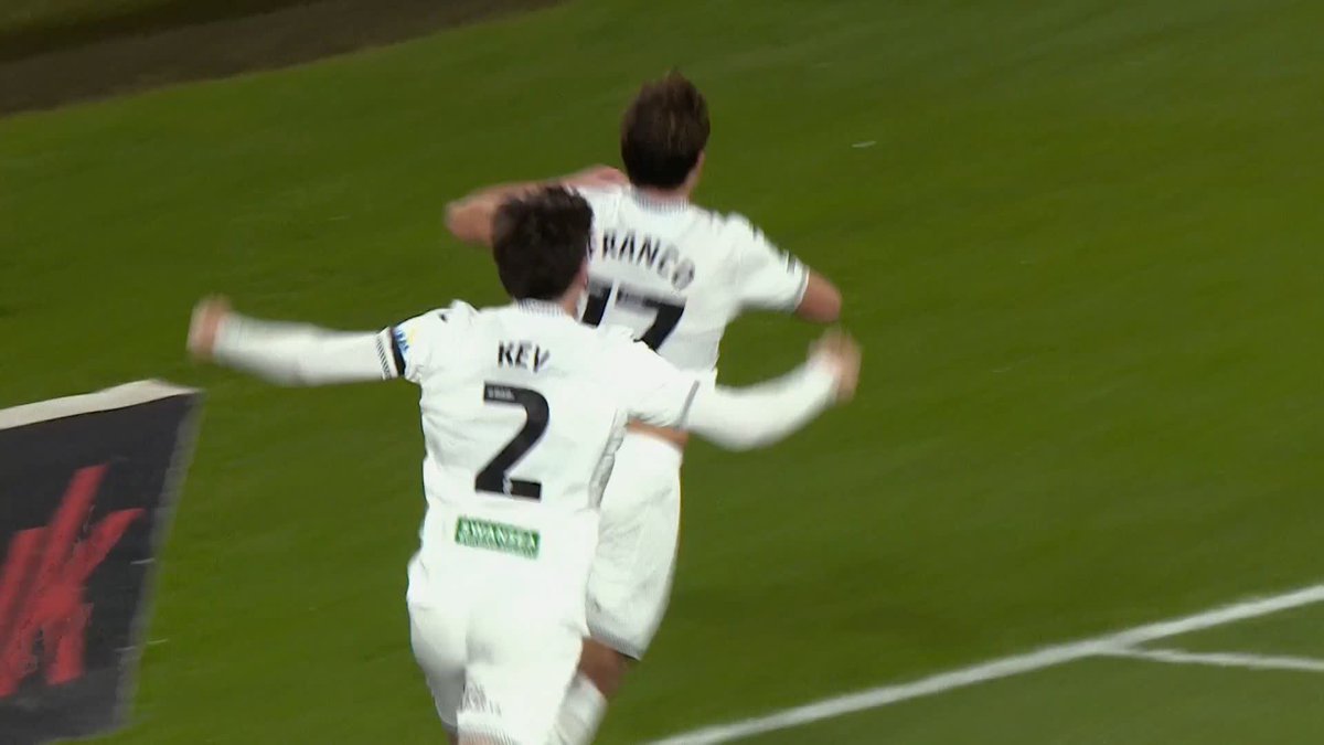 What a FINISH from Gonçalo Franco to put Swansea in front against Man City! 😱