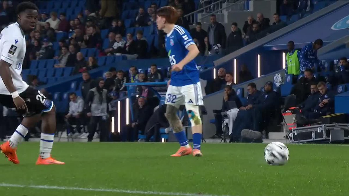 🇦🇷⚽️ NO LOOK del Colo Barco y GOL de Joaquín Panichelli para el 1-0 de Racing de Estrasburgo ante Auxerre.