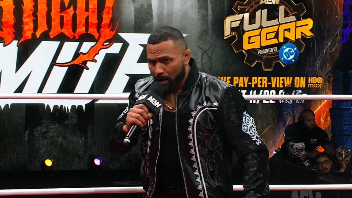.@azucarroc starts The Invisible Hand Family summit by revealing a new piece of art! Watch #AEWDynamite LIVE on TBS & HBO Max