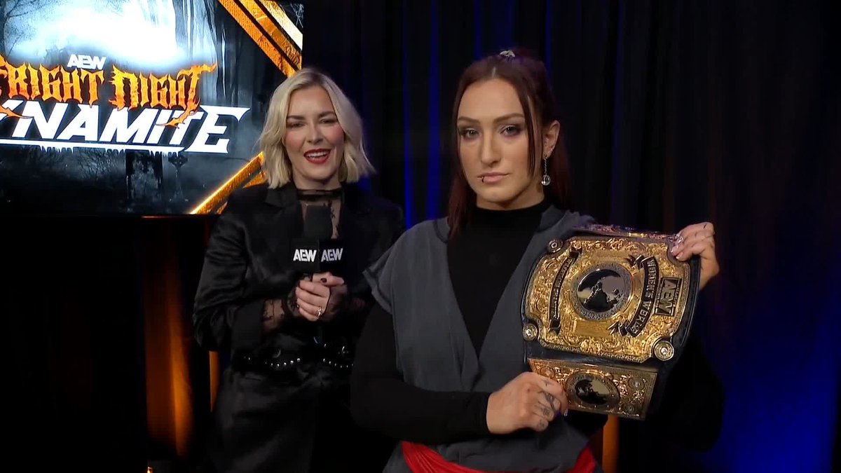 The #AEW Women’s World Champion Kris Statlander will be ringside this Saturday on #AEWCollision to watch Último Moné vs. Olympia! But first, she’s got a message for the Ultimo Moné! Watch #AEWDynamite LIVE on TBS & HBO Max