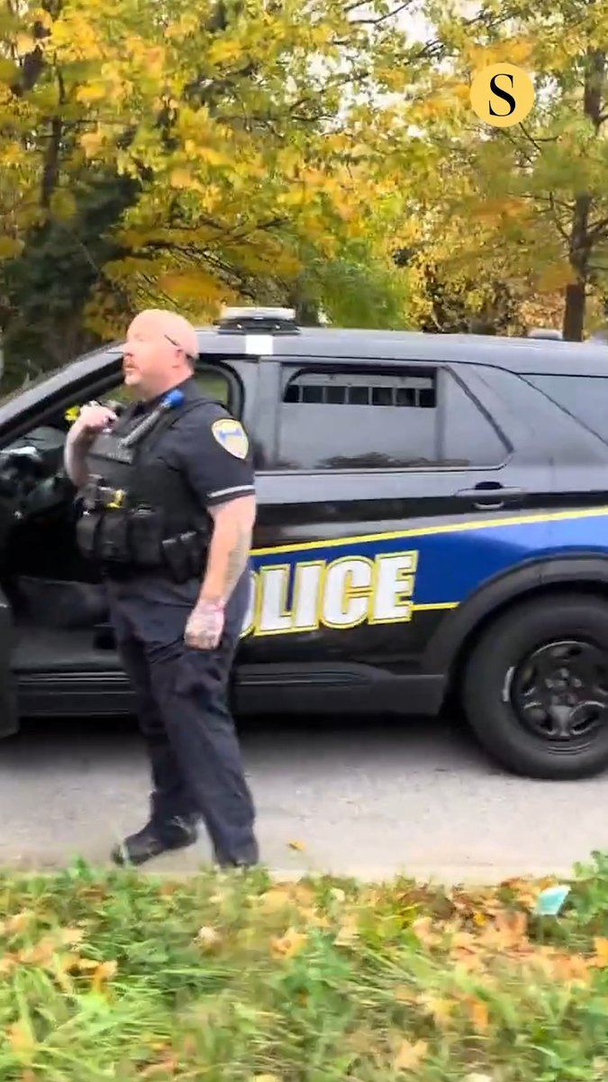 A Baltimore Police officer has been suspended after a viral video showed him driving recklessly off-road and nearly striking a man before crashing through a fence in Central Park Heights. Mayor Brandon Scott called the footage “deeply concerning,” and the incident is under internal and prosecutorial review. 🎥: 1grandsxnn_/TikTok