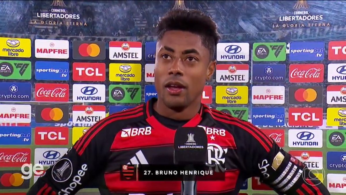 Após a classificação, Bruno Henrique exaltou a atuação da equipe, principalmente após a expulsão de Plata #Futebol #Flamengo #Libertadores