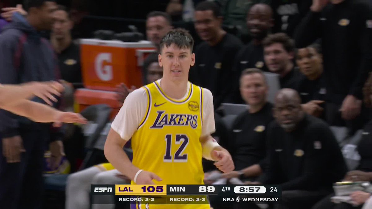 Jake LaRavia can't miss for the Lakers 🎯🔥