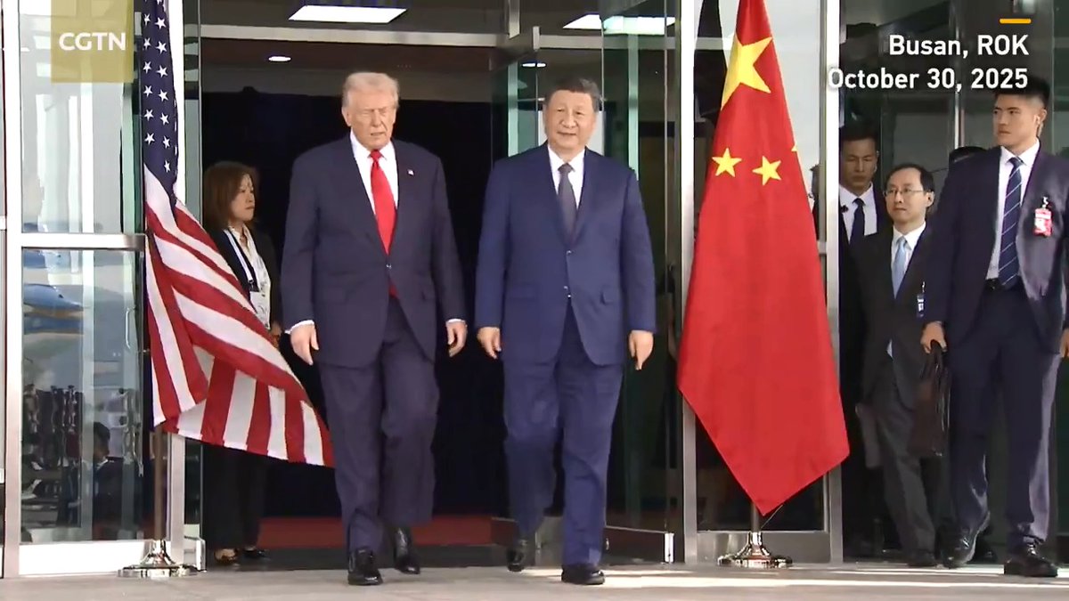 Watch: #XiJinping, Donald Trump shake hands, wave goodbye after meeting
