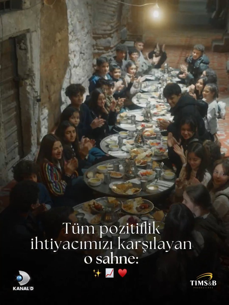 Pozitif enerji fullendi mi bakalım? 📈♥️✨ #EşrefRüya yeni bölümüyle çarşamba 20.00’de #KanalD’de, tv yayınından hemen sonra ise Amazon Prime’da sizlerle. @kanald @timsandb