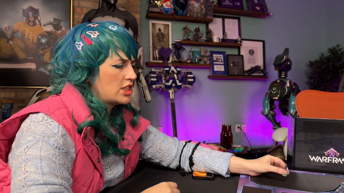 The board is prepared, and our group stands ready. Our livestream session of #Starfinder x #Warframe: Operation Orias with special guests Ben Starr and Amelia Tyler is starting right now at