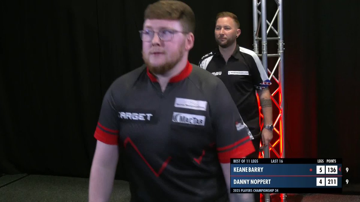 BRILLIANT BARRY! Keane Barry wraps it up in sensational style! The Irishman takes out 316 in just six darts to complete a superb 6-4 success against Danny Noppert! 📺 #PC34