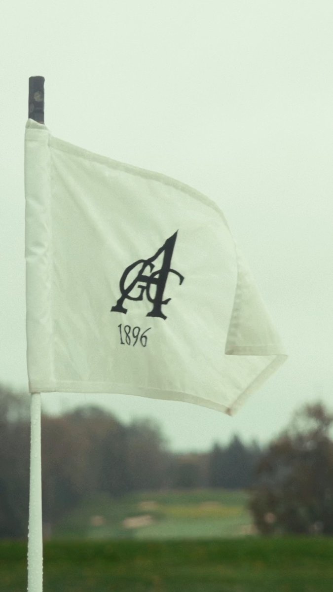 Rain or shine at @aroniminkgc with @jakestoutland