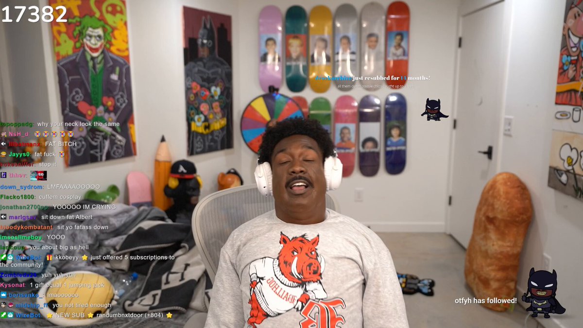 Bruce tried the viral Druski dance 😭