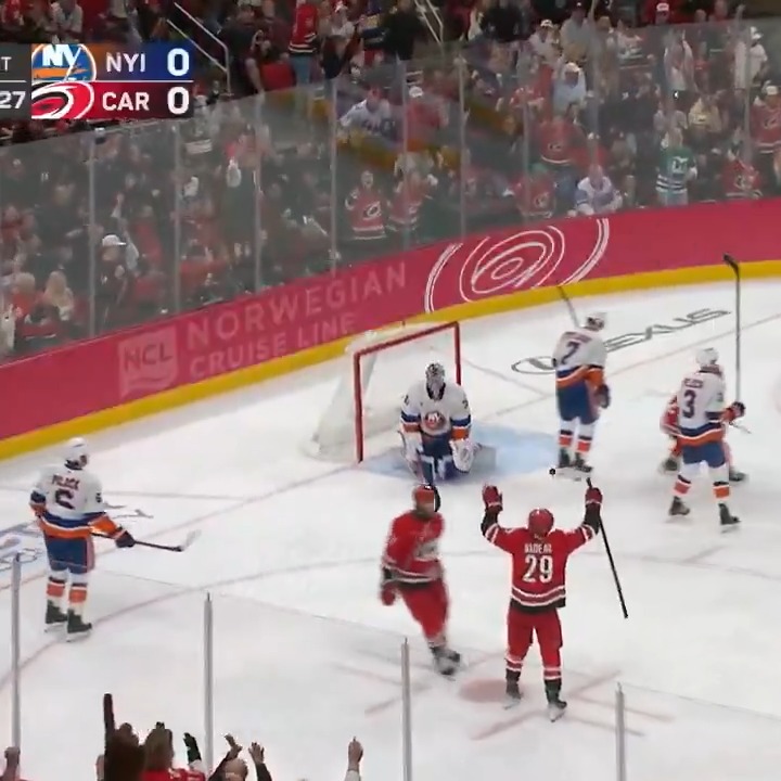 FIRST CAREER GOAL FOR BRADLY NADEAU 🚨