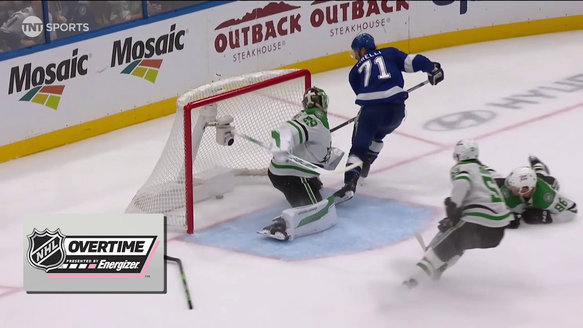 TAMPA BAY WINS ⚡️ Anthony Cirelli scores in Energizer overtime to give the Tampa Bay Lightning the W!