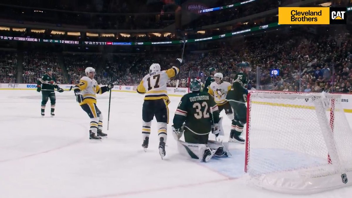 We can't get enough of this Rusty goal 🚨