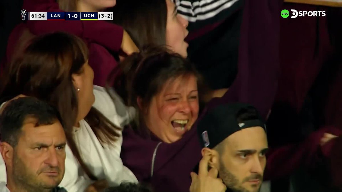 Gracias Rodrigo Castillo por revivir el arte de plantarse ante el arquero y engañarlo. Con la copa que está haciendo, pero fundamentalmente con este gol, se recibe de GRAN delantero.