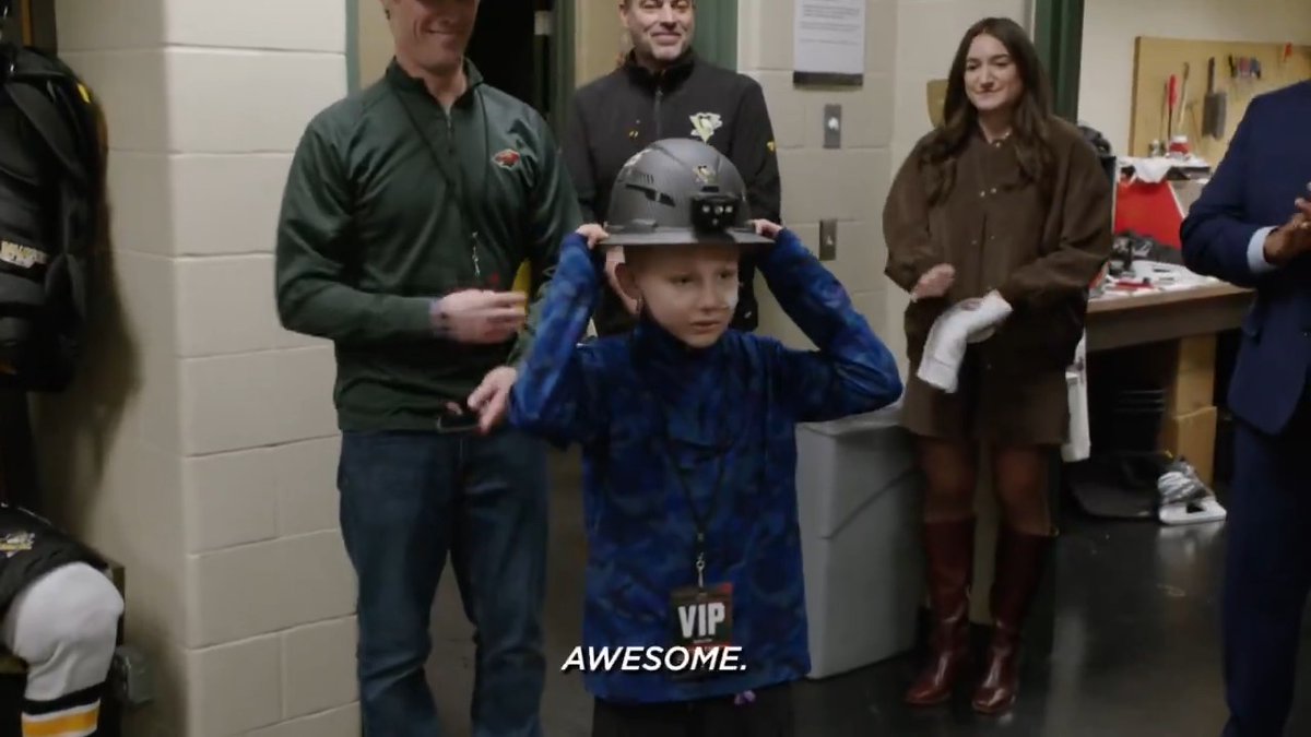 Tonight's player of the game helmet went to 10-year-old Weston Paszkiewicz, who’s battling leukemia and signed a one-day contract with the Minnesota Wild through the Make-A-Wish Foundation 💛