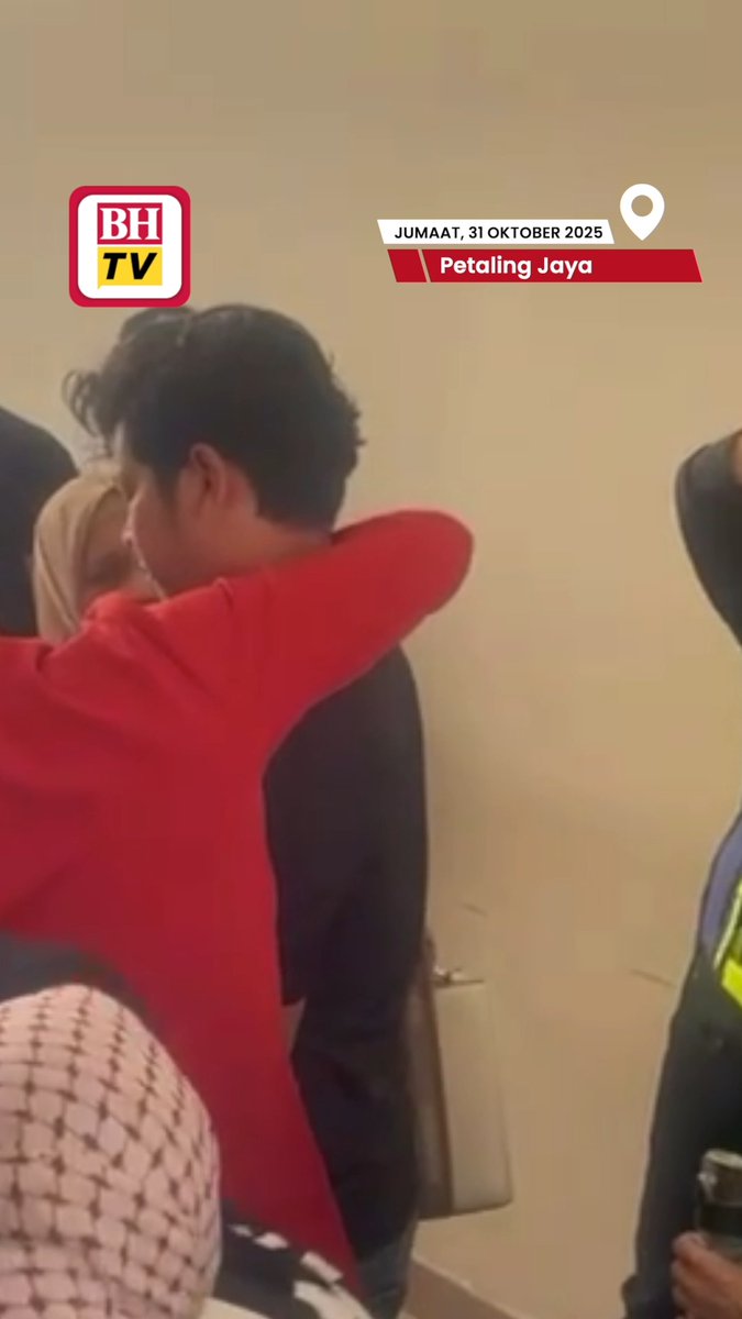 "Semoga Allah melaknat kau. Kau tunggu, botak (menunjukkan jari ke arah pegawai penyiasat, Deputi Superintendan Mohd Hafizee Ismail)." Berita penuh: